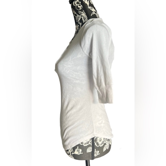 Chaser women’s button up shirt size S NWT - Picture 5 of 7